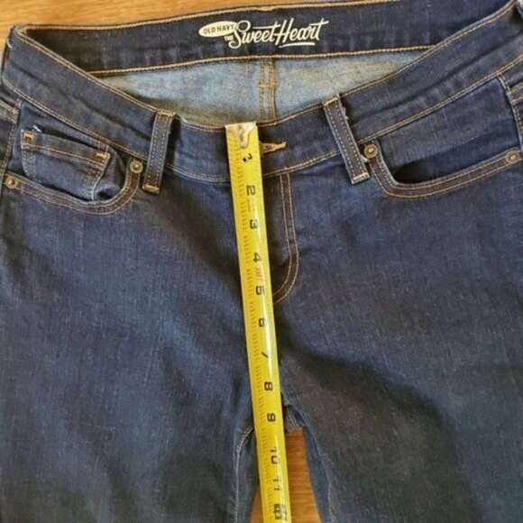 OLD NAVY Womens Jeans 6 Short Sweet Heart Dark Blue Denim Midrise - Picture 3 of 8